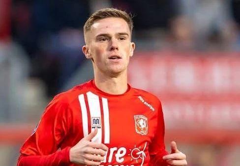 强调了竞技 强调了竞技