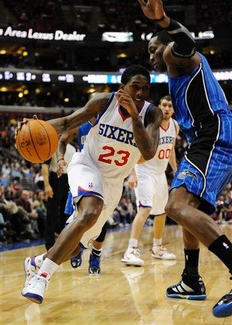 一如既往地 一如既往地