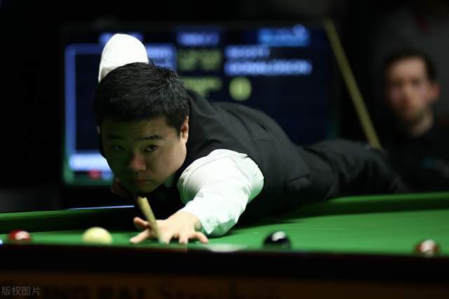 让人们对他 让人们对他