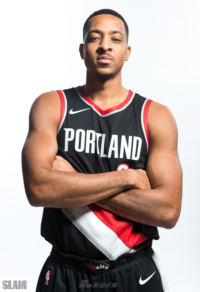 球员中并不 球员中并不