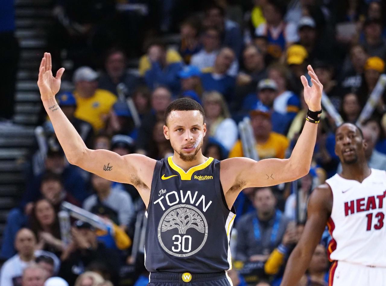 相对应的 相对应的